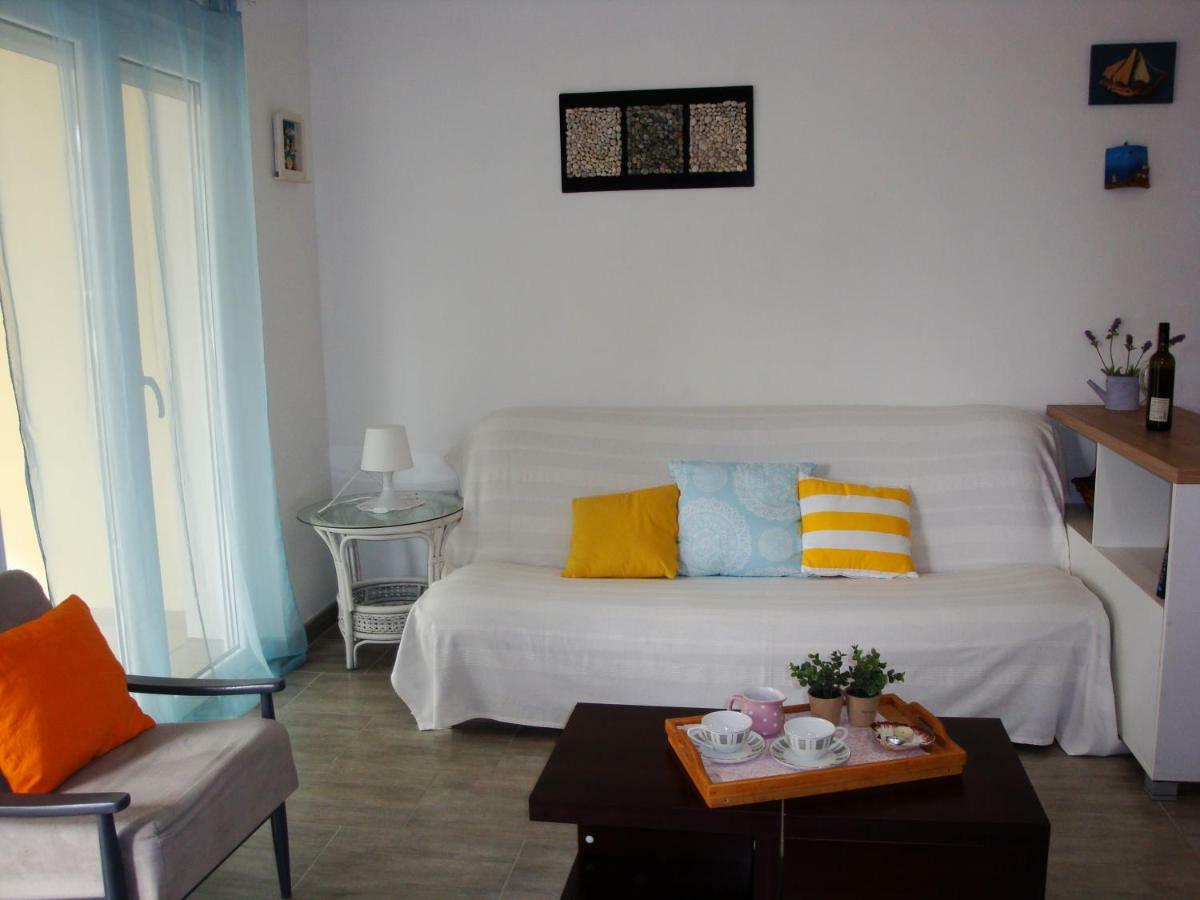Apartments Olea Pinezići Buitenkant foto